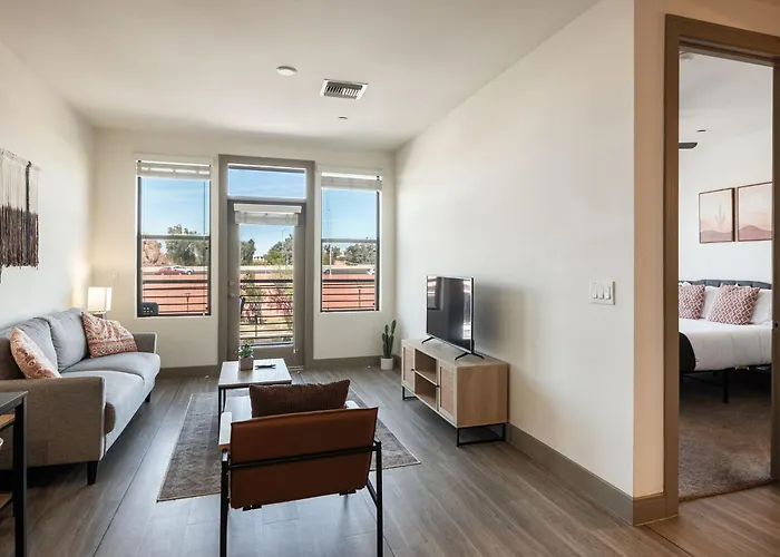 Modern Cozysuites On The Town Waterfront 15 Tempe