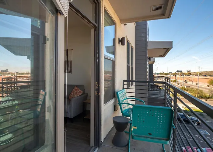Modern Cozysuites On The Town Waterfront 15 Apartment *